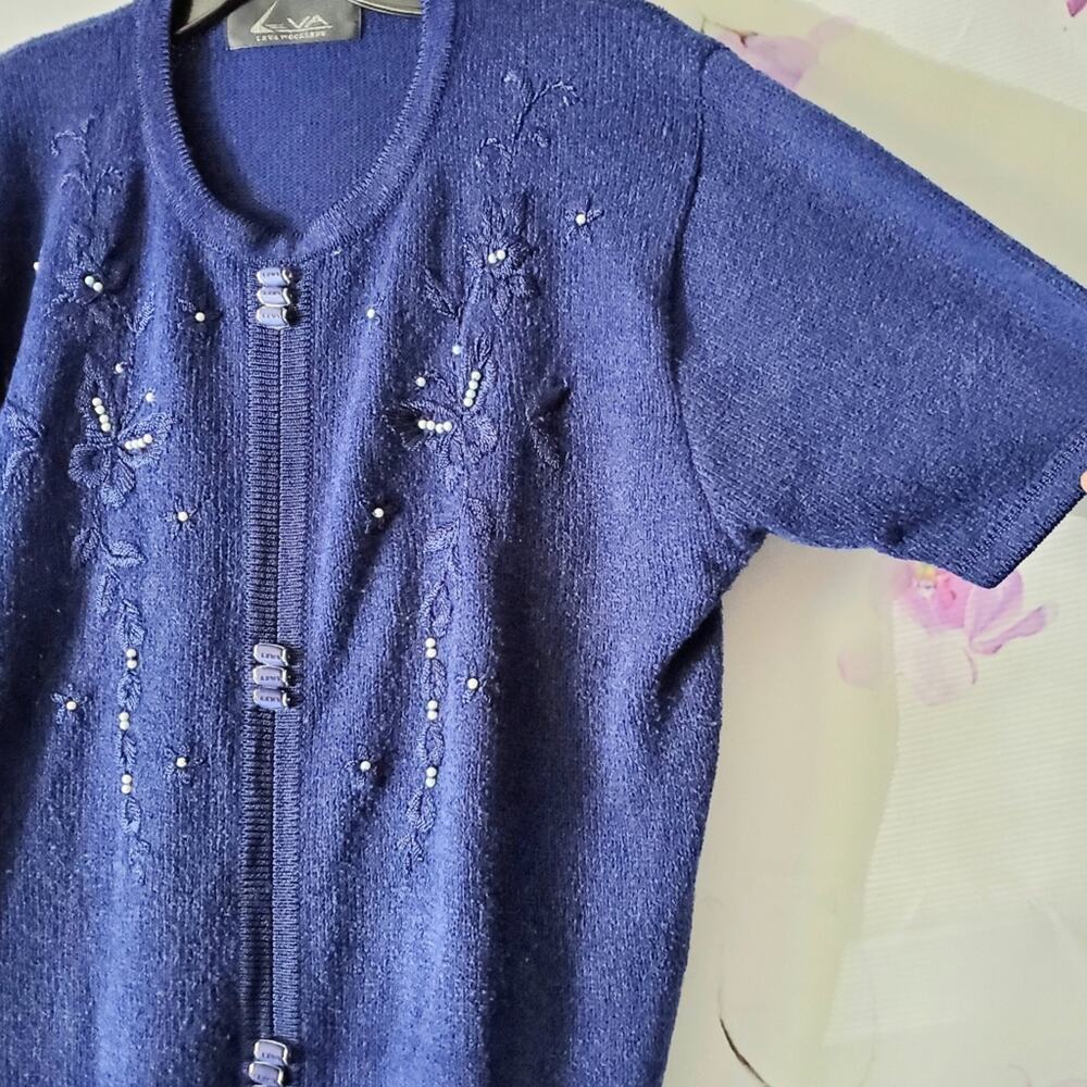 Leva Woollens Embellished & Embroidered Short Sleeve Sweater - Picture 8 of 9
